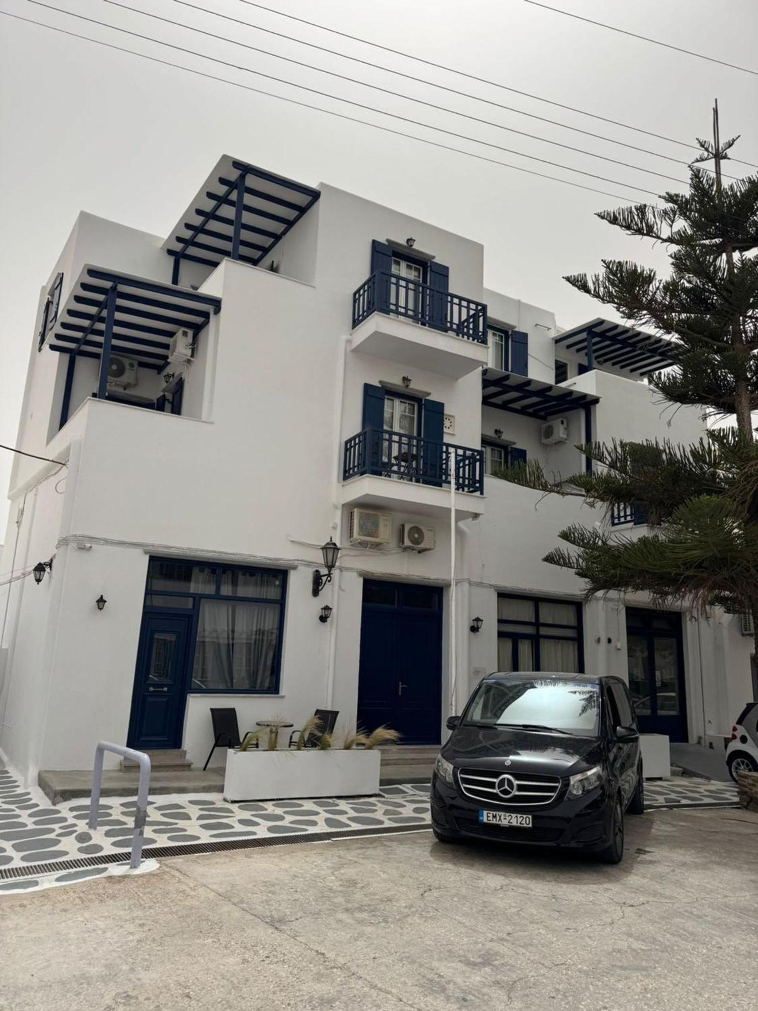 Noe Rooms In Center Of Tínos المظهر الخارجي الصورة
